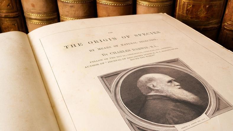 达尔文笔记本原稿不翼而飞,剑桥大学进贼了?